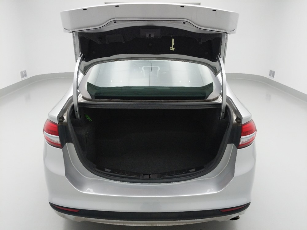 2017 Ford Fusion - Trunk