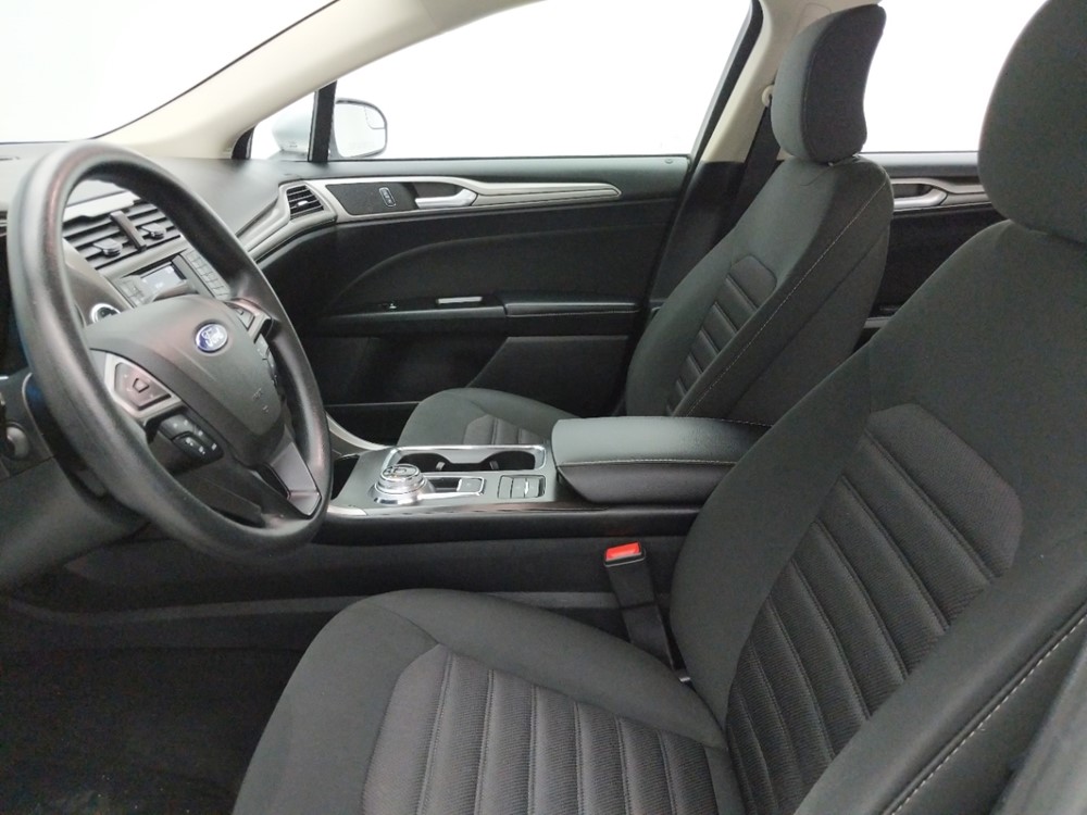 2017 Ford Fusion - Driver Front Seat