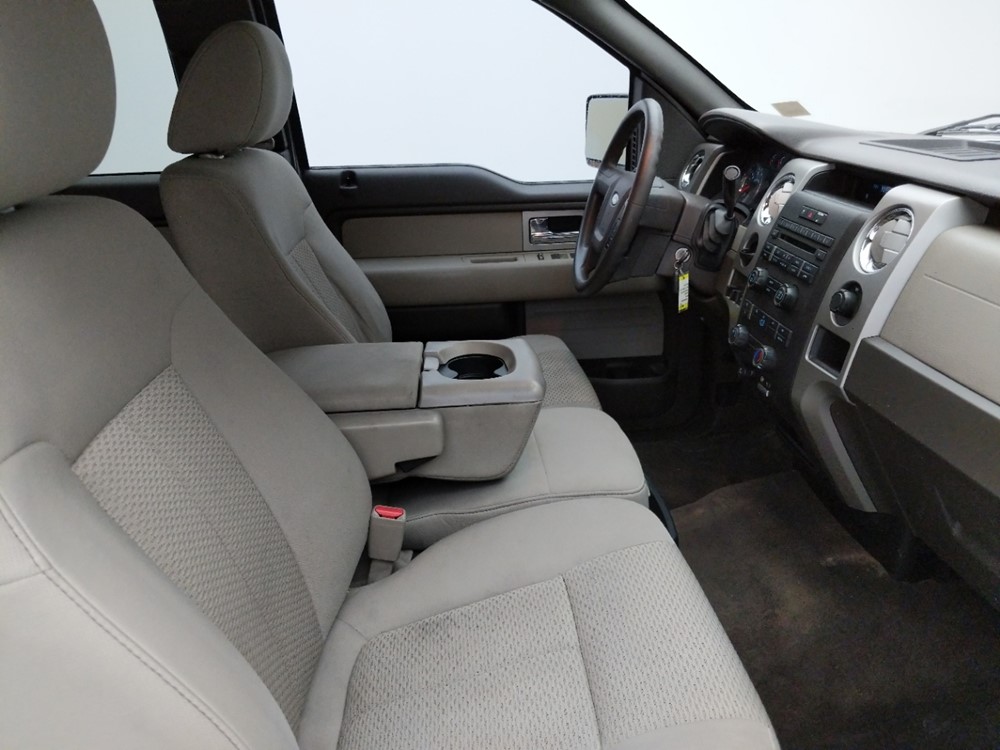 2010 Ford F-150 - Passenger Front Seat