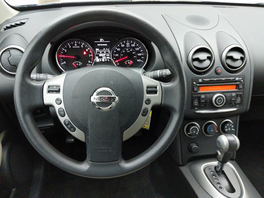 2011 Nissan Rogue - Driver Dash