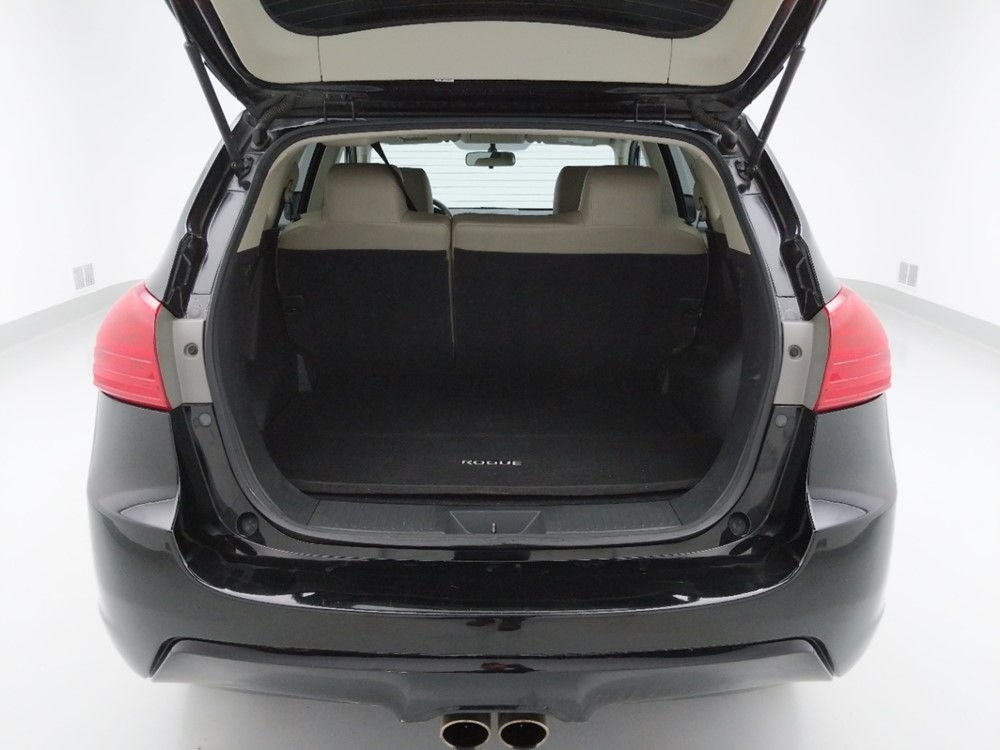 2011 Nissan Rogue - Trunk