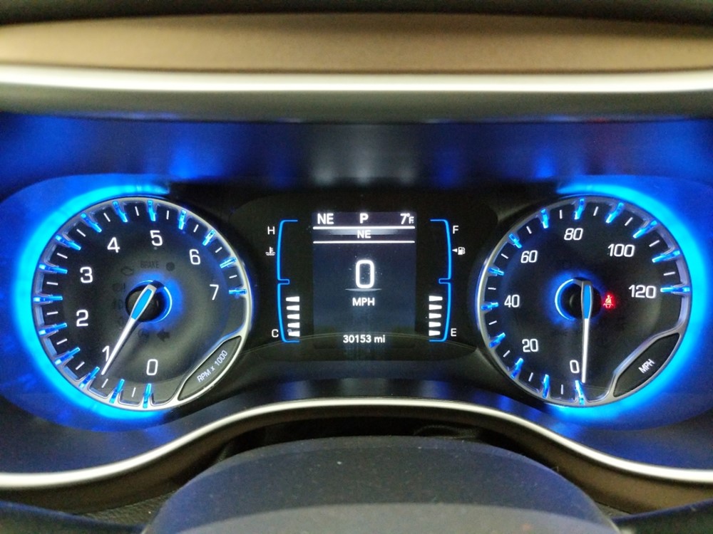 2018 Chrysler Pacifica - Odometer Close Up
