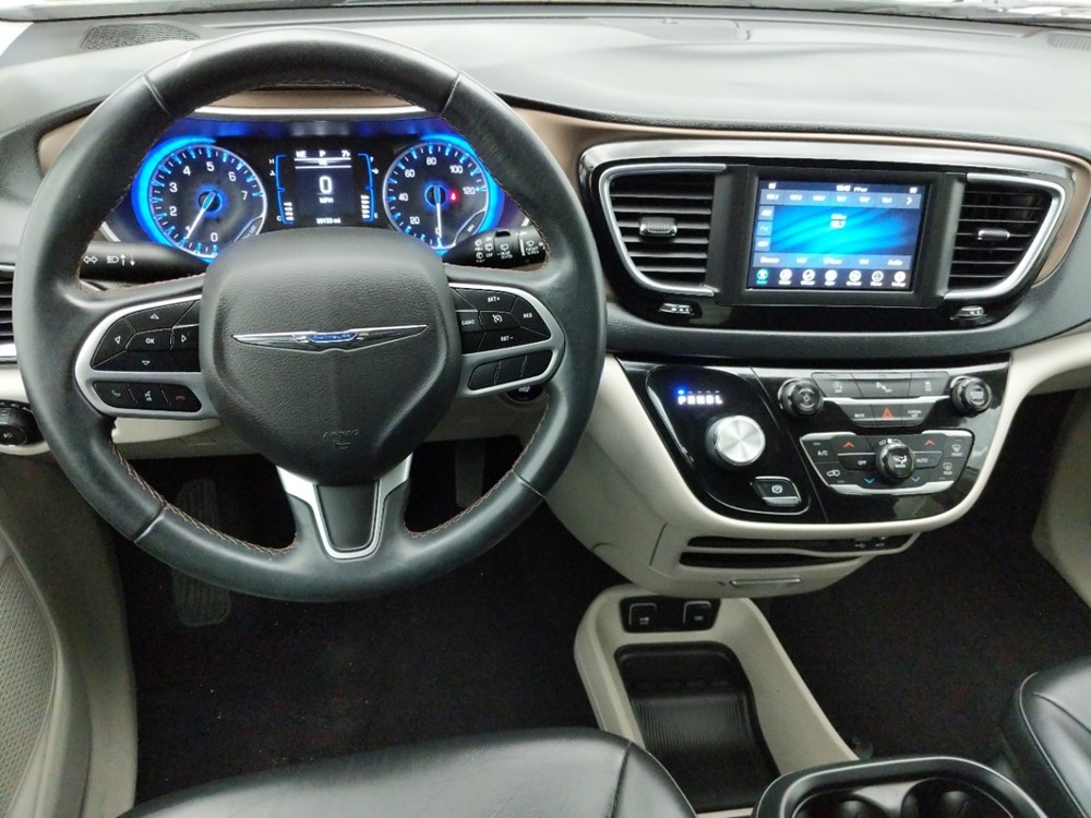 2018 Chrysler Pacifica - Driver Dash