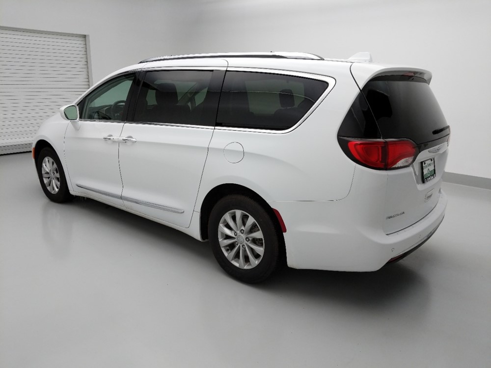 2018 Chrysler Pacifica - Driver Rear Side