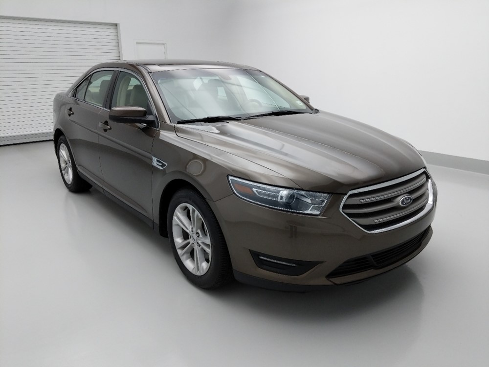 2016 Ford Taurus - Passenger Front Bumper