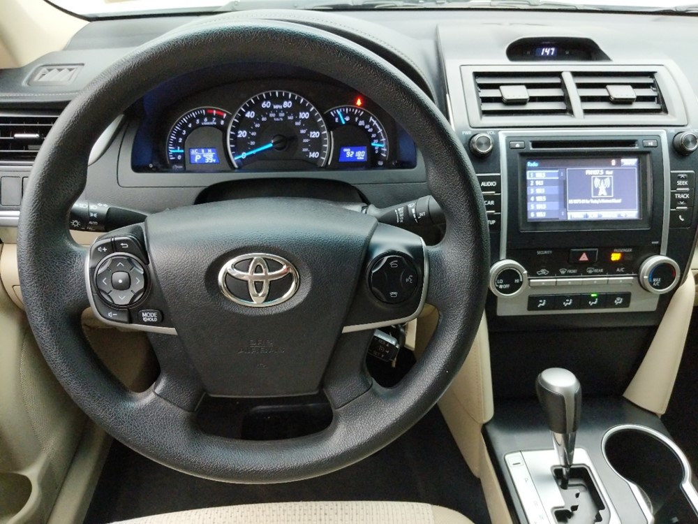 2014 Toyota Camry - Driver Dash