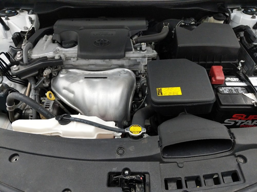 2014 Toyota Camry - Engine