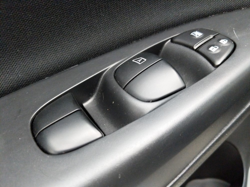 2015 Nissan Sentra - Driver Power Windows/Lock Control