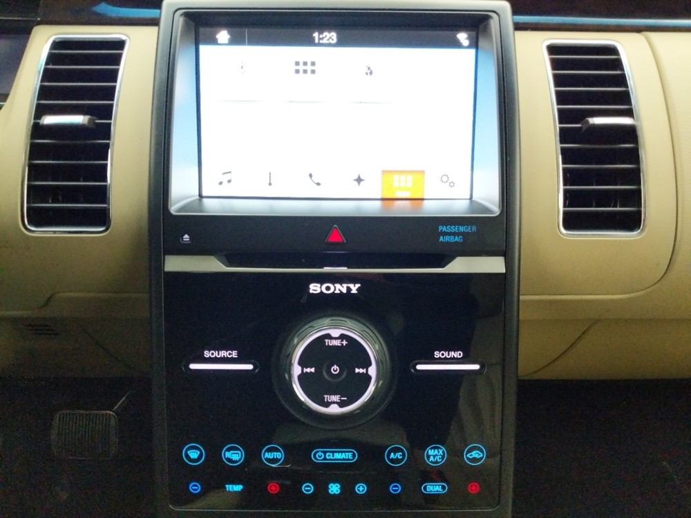 2017 Ford Flex - Stereo Package