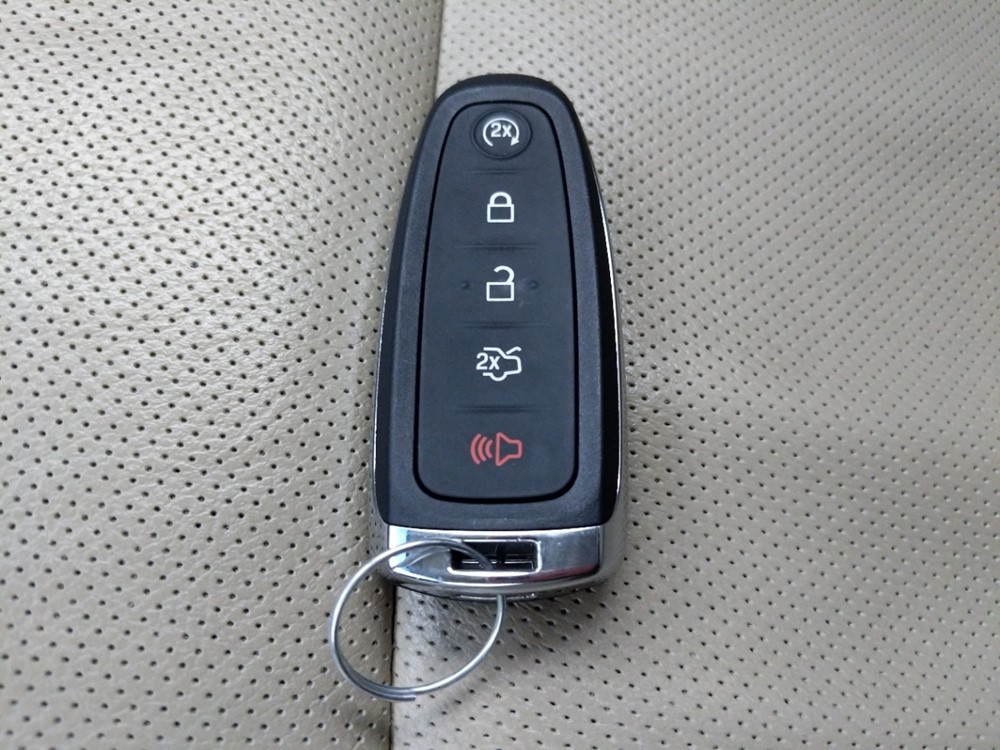 2017 Ford Flex - Keys