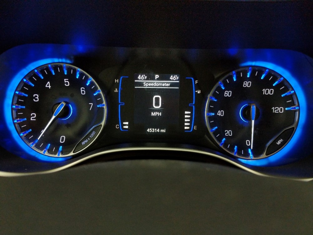 2018 Chrysler Pacifica - Odometer Close Up