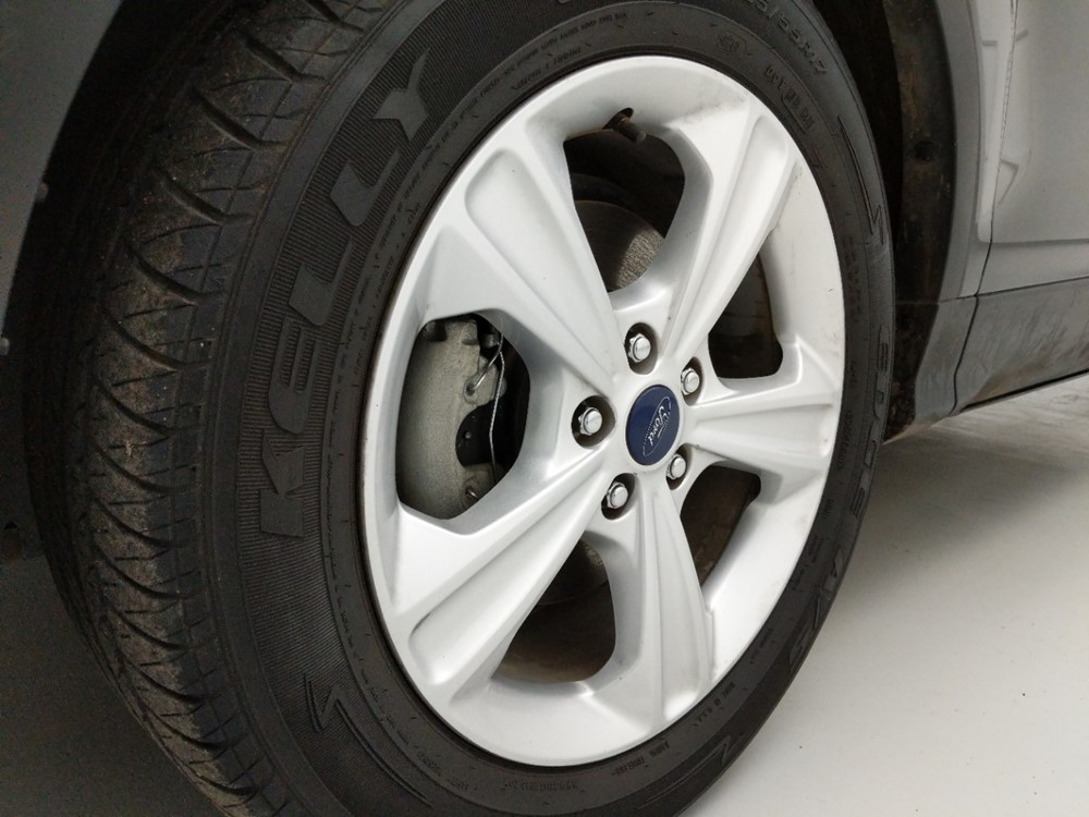 2015 Ford Escape - Wheel