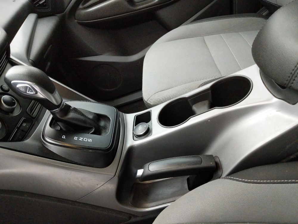 2015 Ford Escape - Center Console/Cup Holders