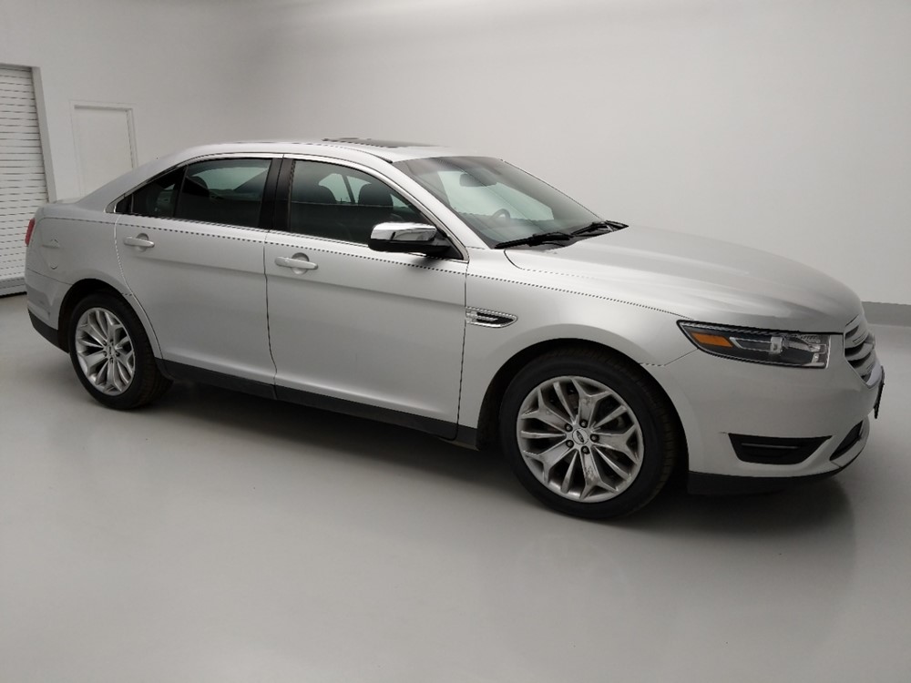 2015 Ford Taurus - Passenger Front Side