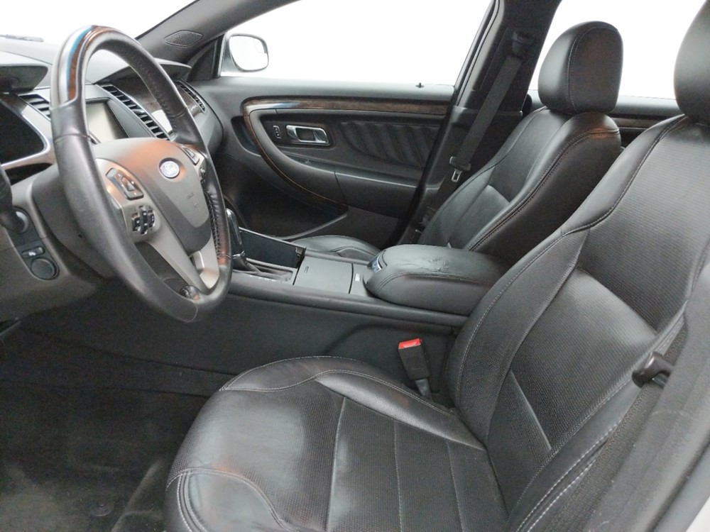 2015 Ford Taurus - Driver Front Seat