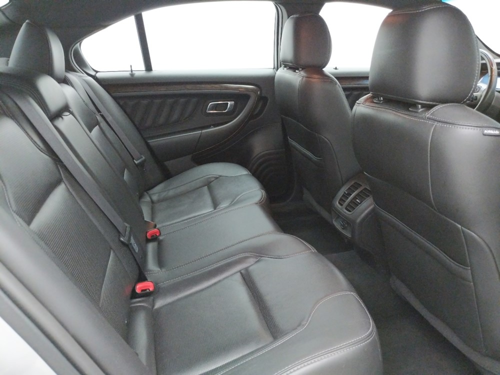 2015 Ford Taurus - Passenger Rear Seat
