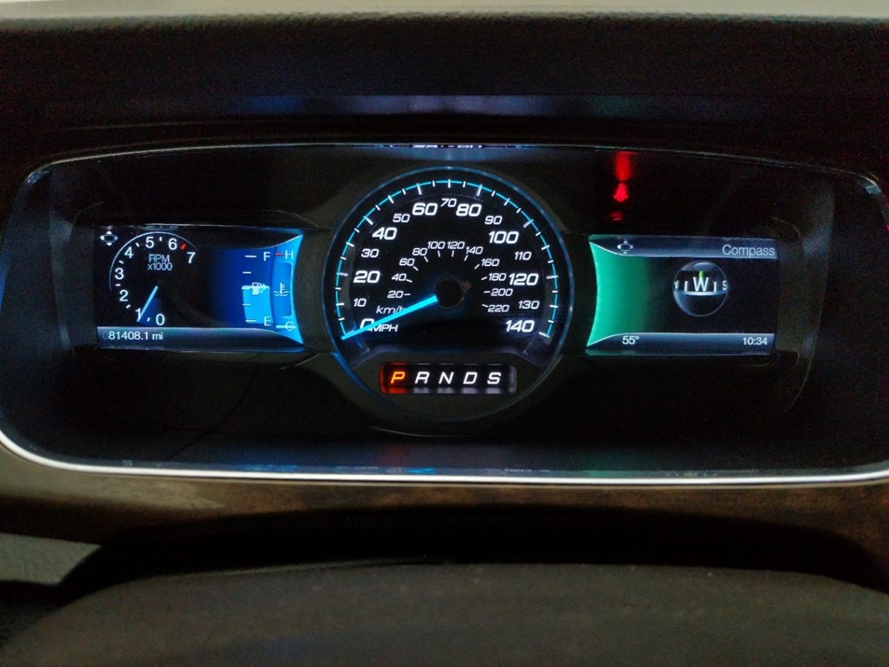 2015 Ford Taurus - Stereo Package