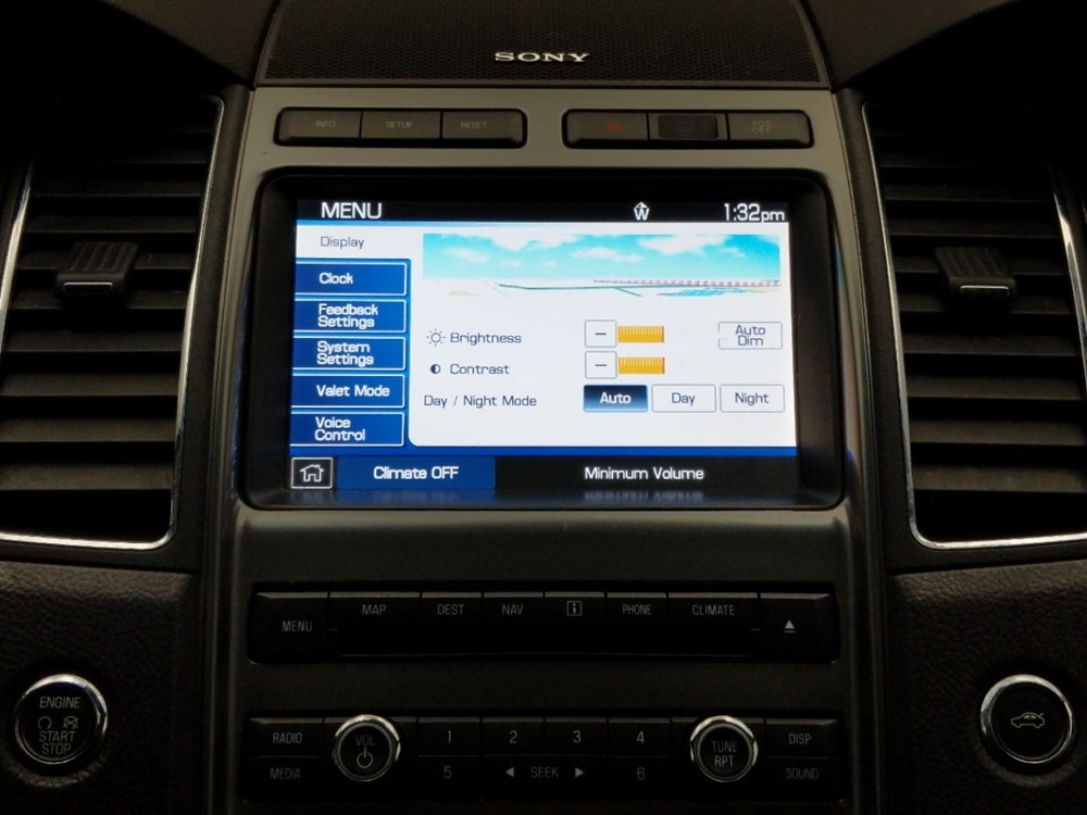 2012 Ford Taurus - Stereo Package