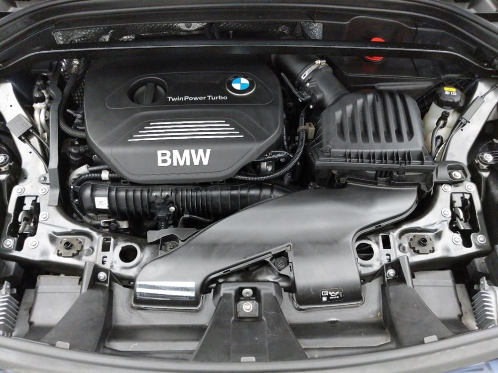 2016 BMW X1 - Engine