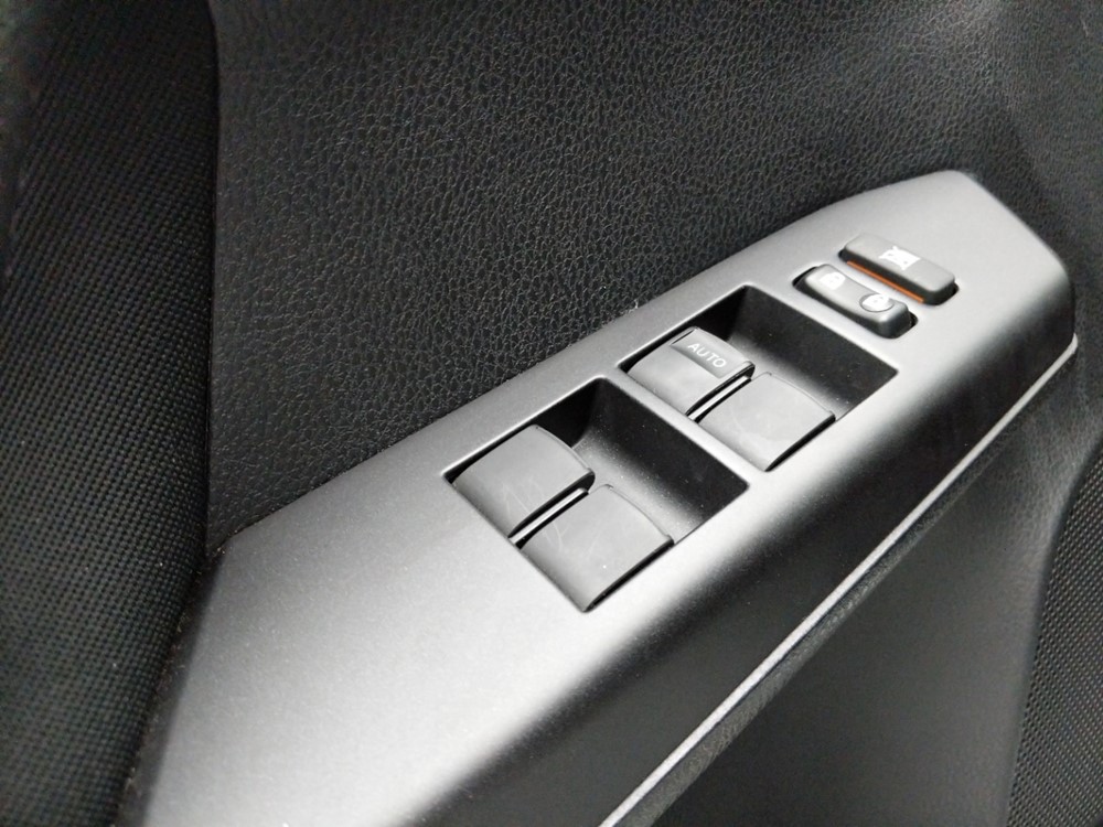 2018 Toyota RAV4 - Driver Power Windows/Lock Control