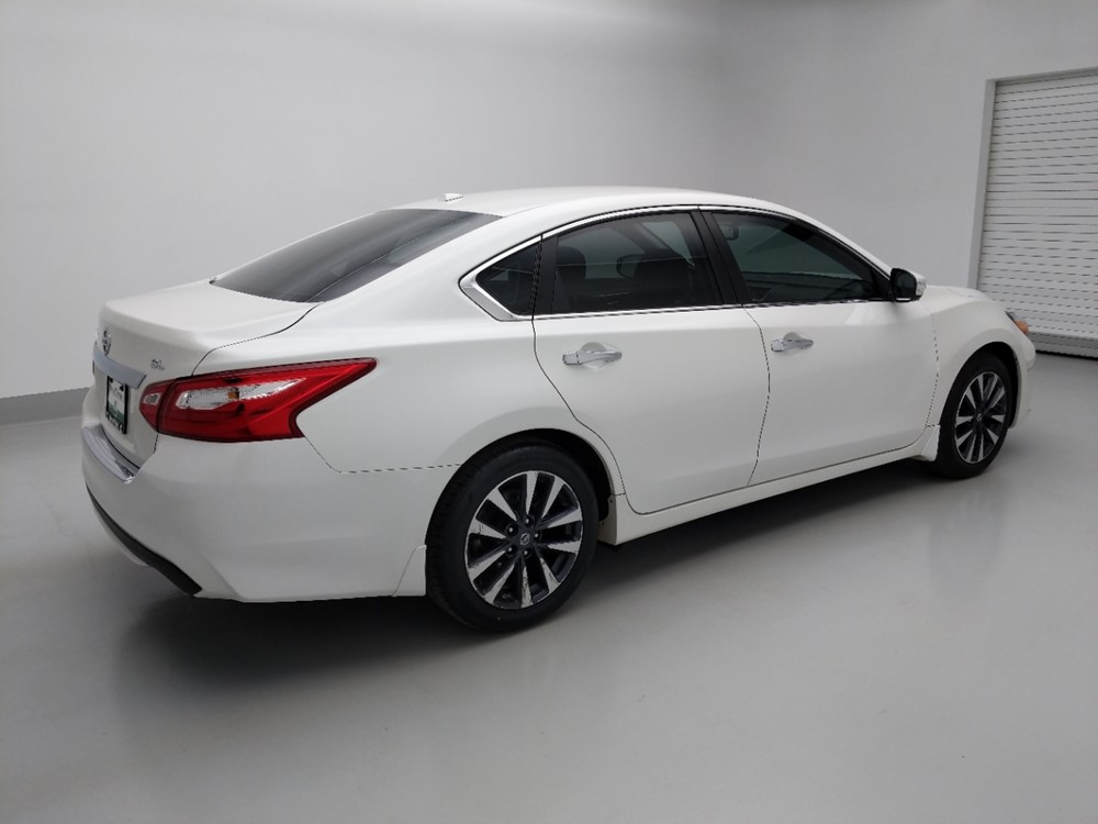 2016 Nissan Altima - Passenger Rear Side