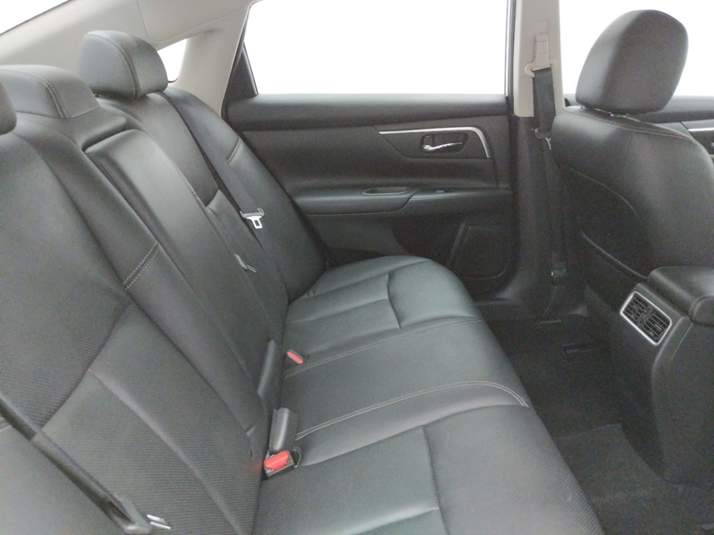 2016 Nissan Altima - Passenger Rear Seat