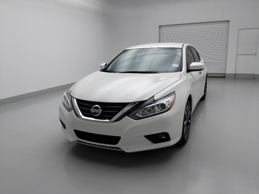 2016 Nissan Altima - Driver Front Hood