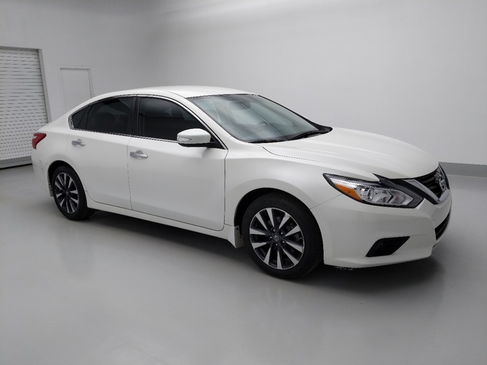 2016 Nissan Altima - Passenger Front Side