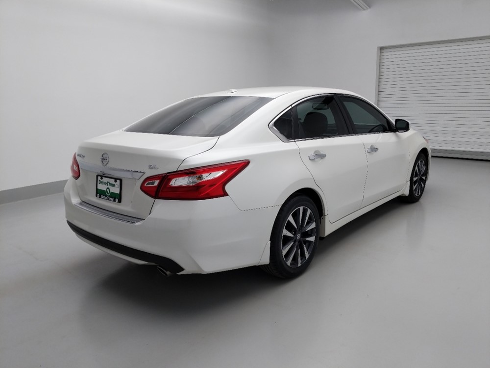 2016 Nissan Altima - Passenger Rear Bumper