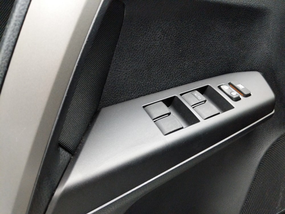 2018 Toyota RAV4 - Driver Power Windows/Lock Control