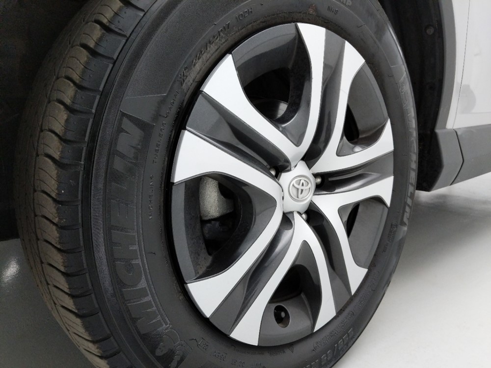 2018 Toyota RAV4 - Wheel