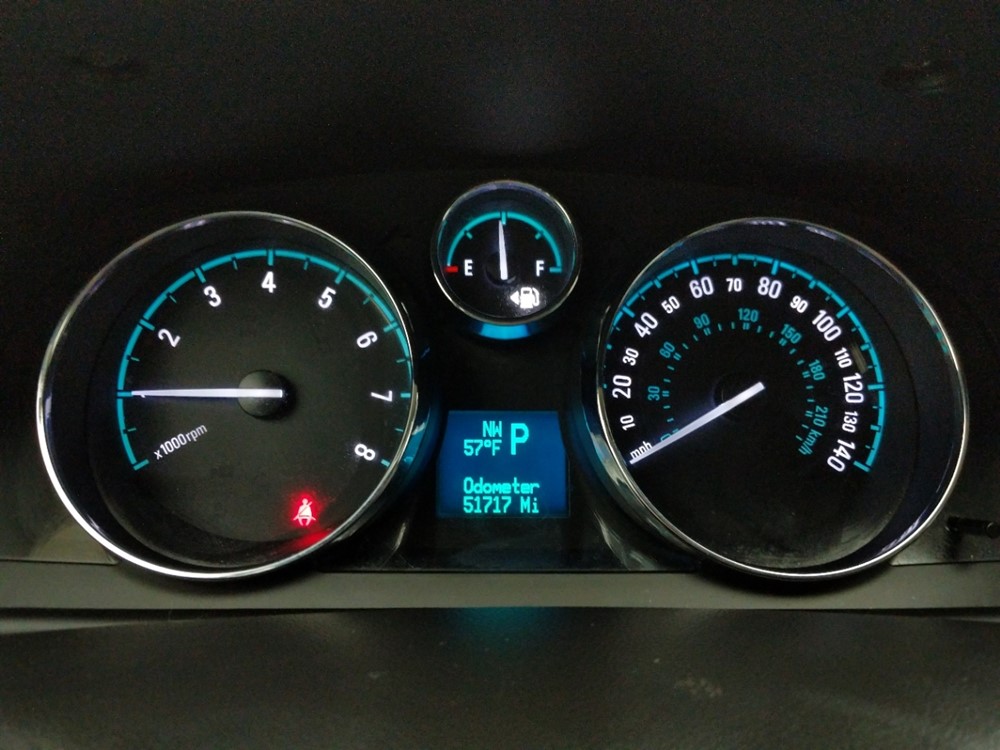 2014 Chevrolet Captiva - Odometer Close Up