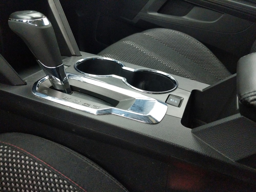 2017 Chevrolet Equinox - Center Console/Cup Holders