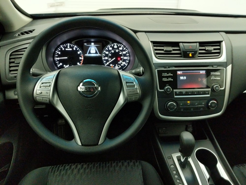 2018 Nissan Altima - Driver Dash
