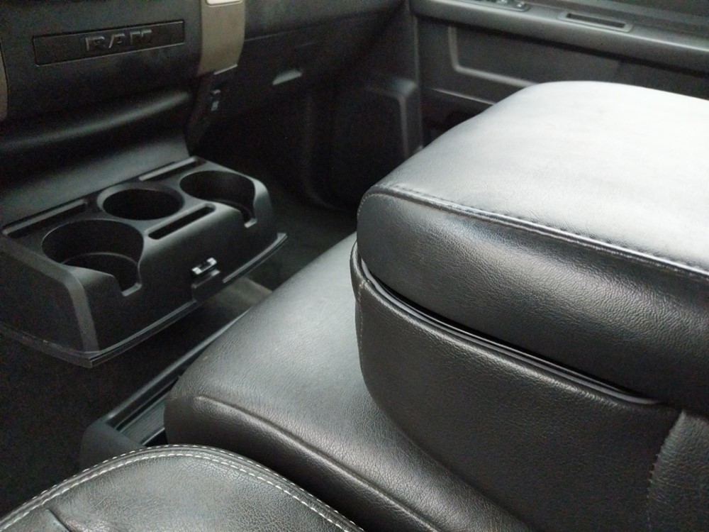 2012 Dodge Ram 1500 - Center Console/Cup Holders