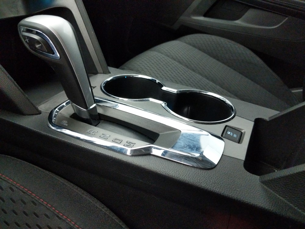 2013 Chevrolet Equinox - Center Console/Cup Holders
