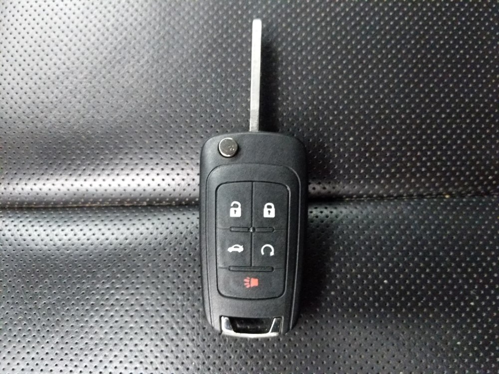 2011 Chevrolet Equinox - Keys