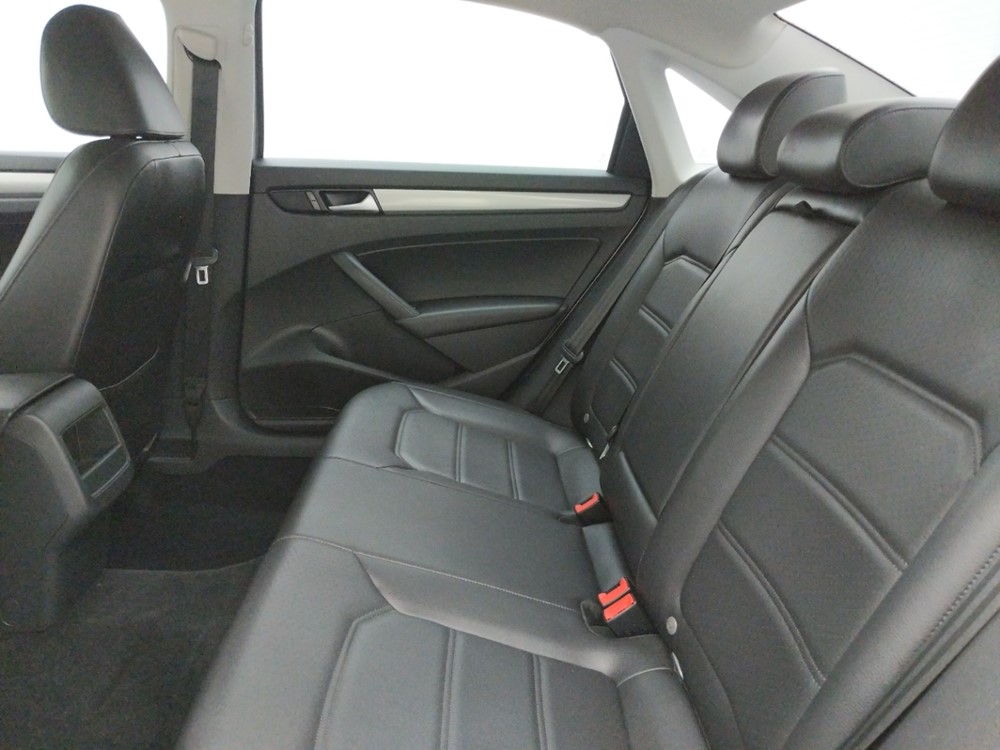 2015 Volkswagen Passat - Driver Rear Seat
