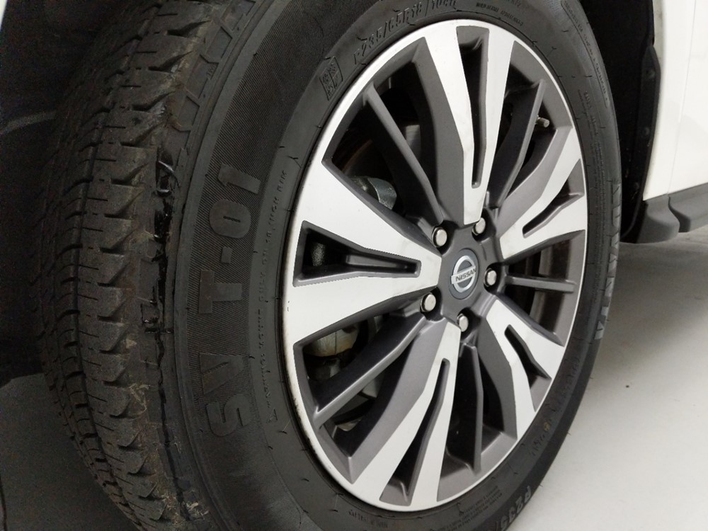 2018 Nissan Pathfinder - Wheel