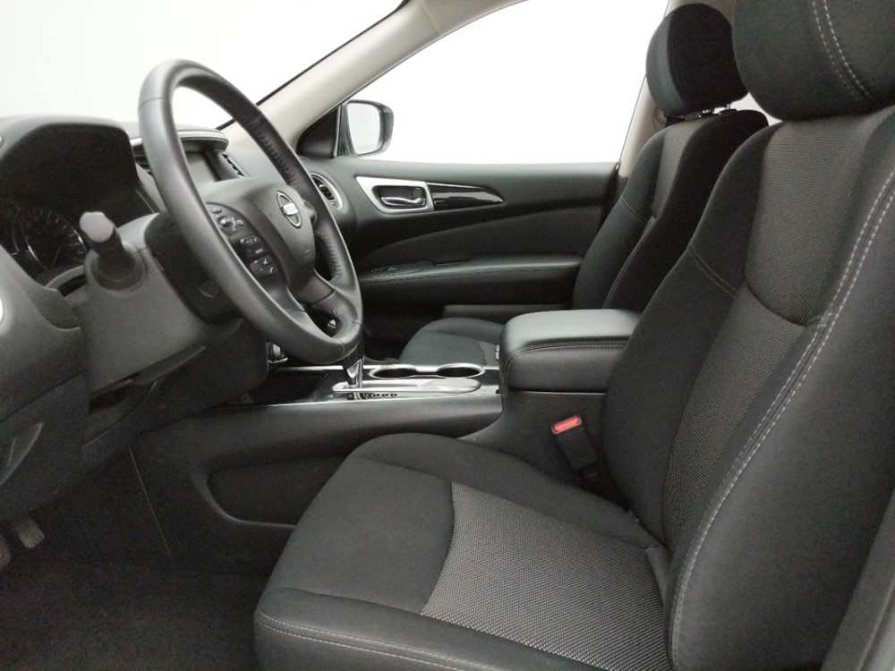 2018 Nissan Pathfinder - Driver Front Seat