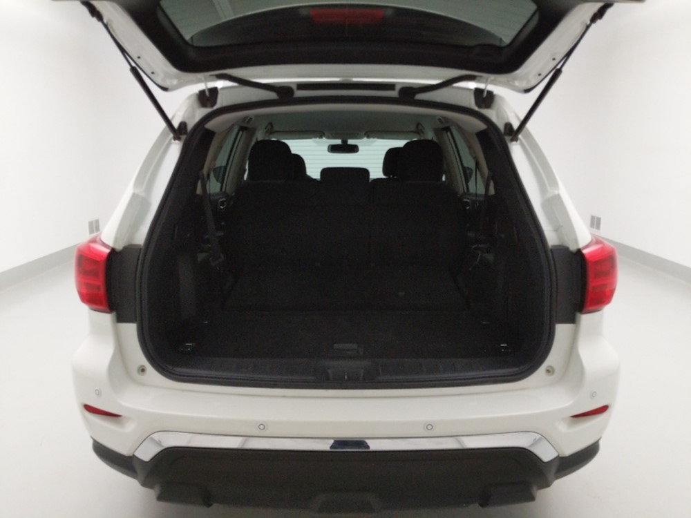 2018 Nissan Pathfinder - Trunk
