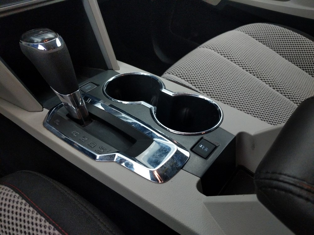 2017 Chevrolet Equinox - Center Console/Cup Holders