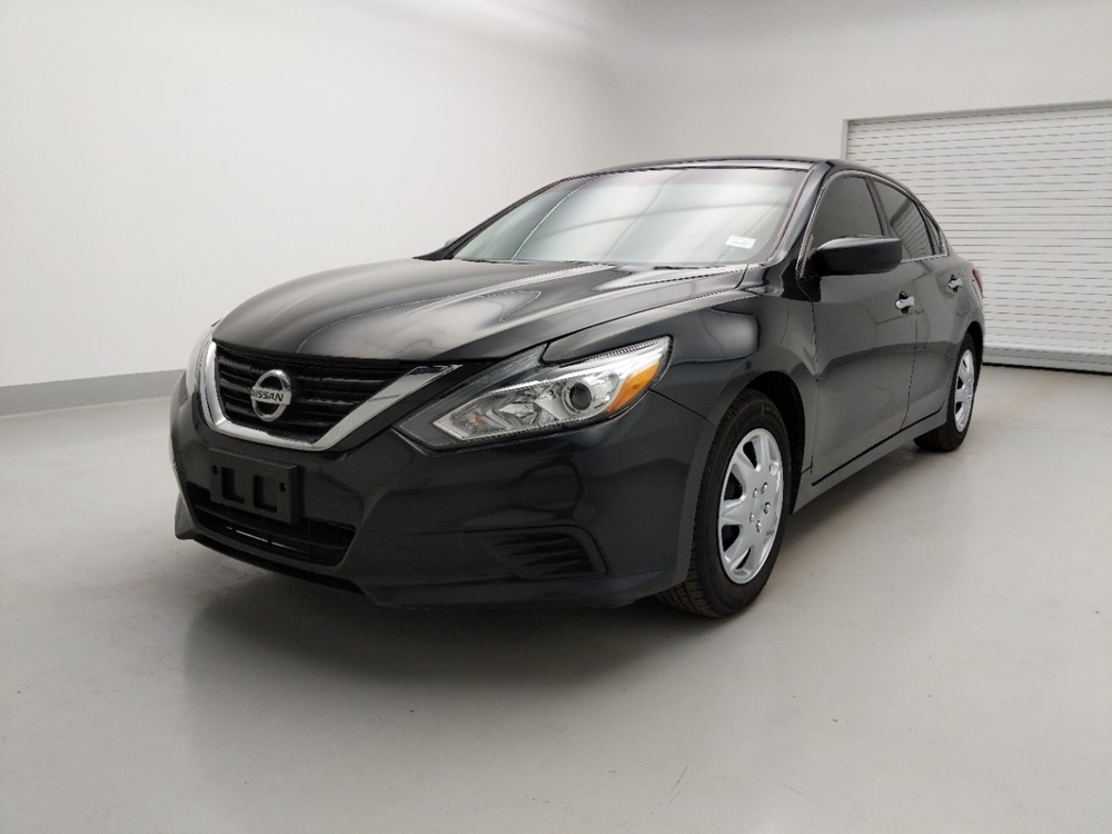 Used 2016 Nissan Altima Driver Front Bumper