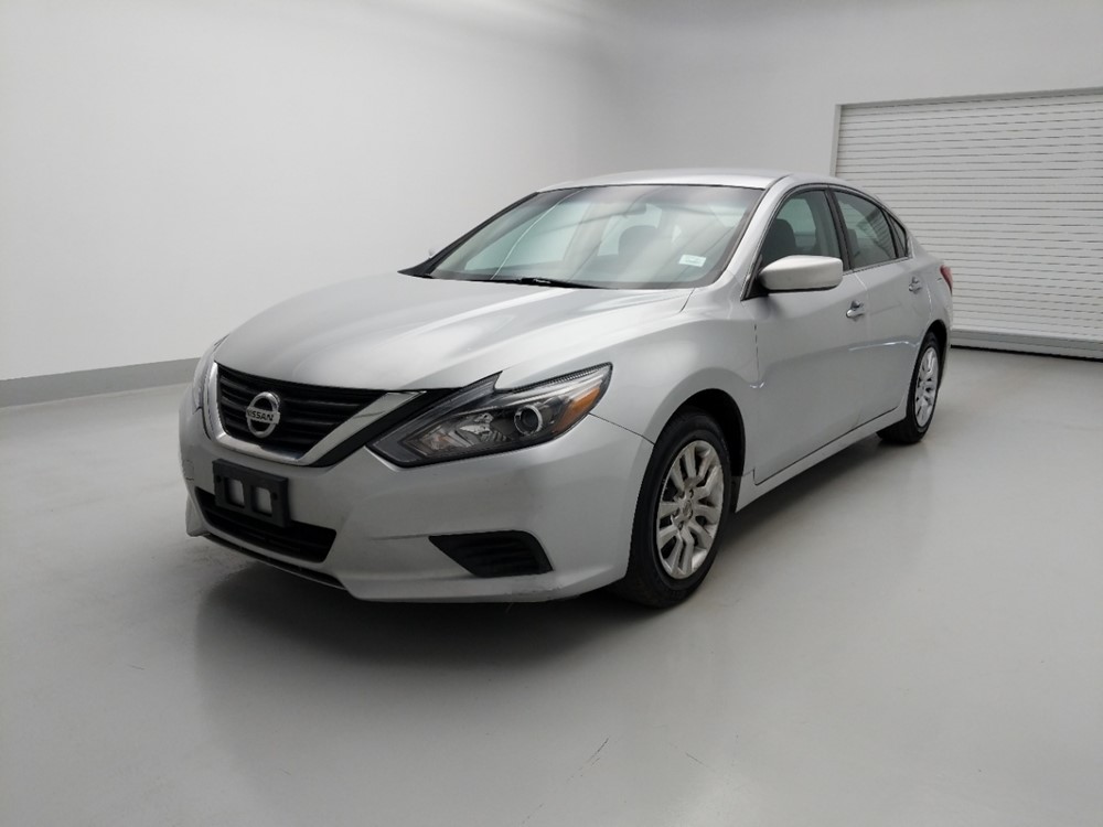 Used 2016 Nissan Altima Driver Front Bumper