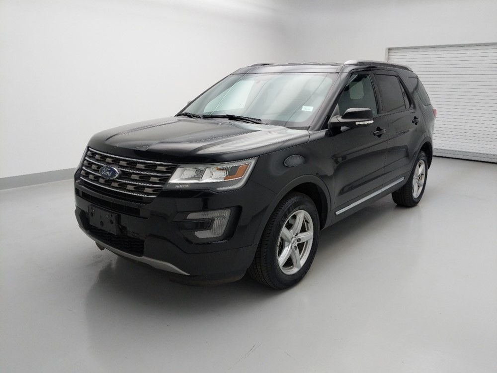 Used 2017 Ford Explorer Driver Front Bumper