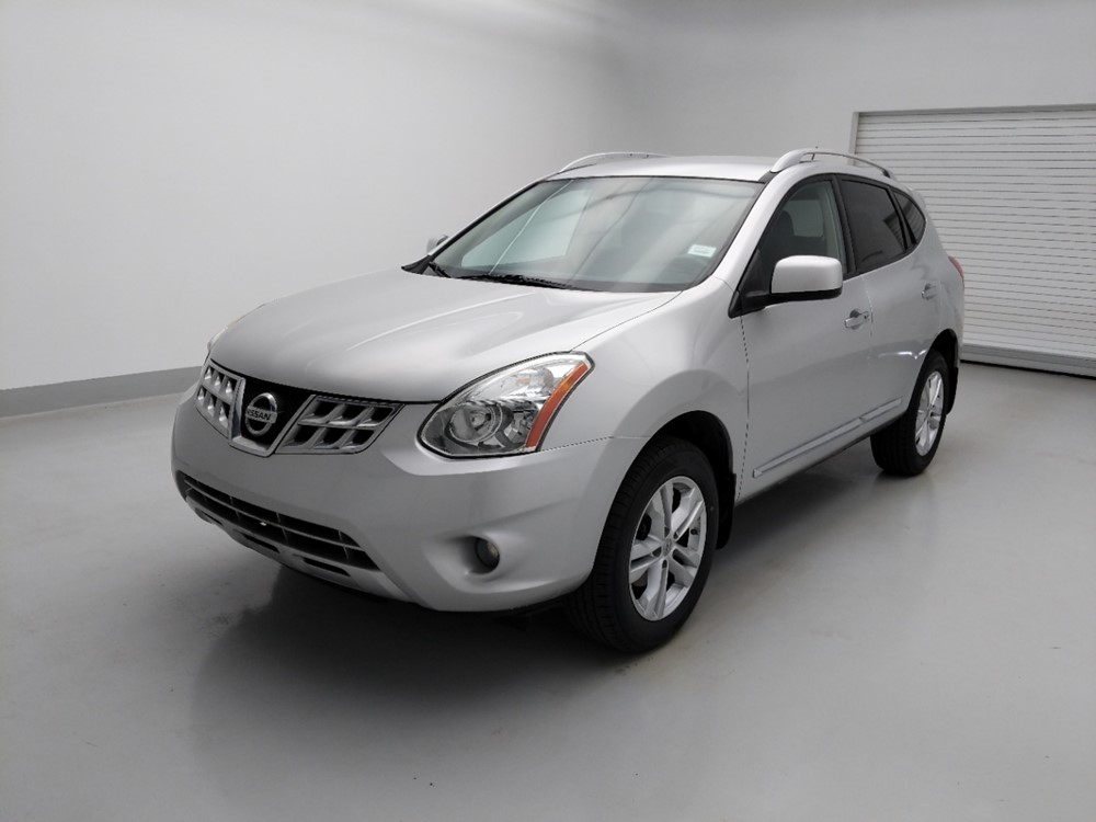 Used 2013 Nissan Rogue Driver Front Bumper