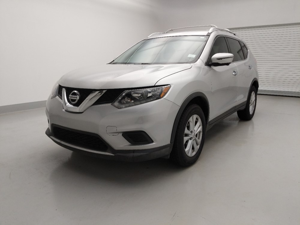 Used 2016 Nissan Rogue Driver Front Bumper