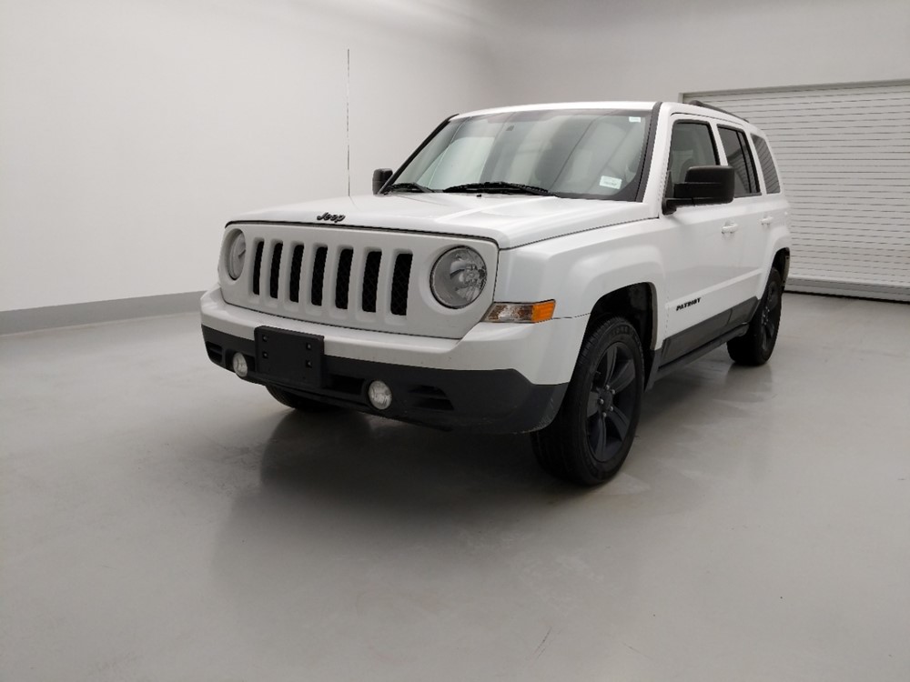 Used 2015 Jeep Patriot Driver Front Bumper