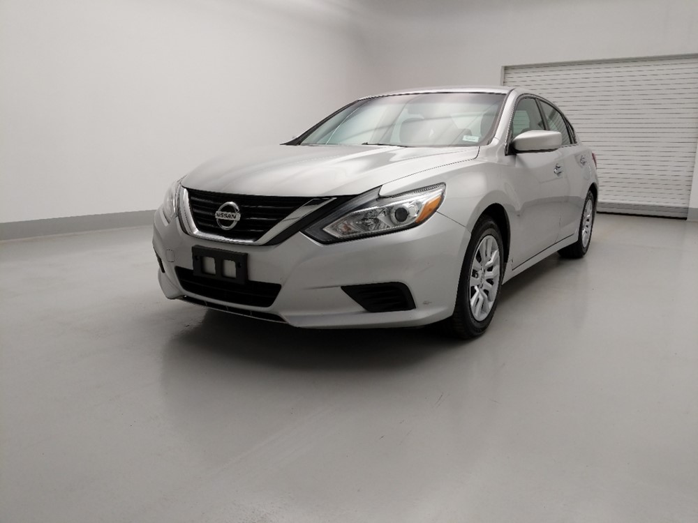 Used 2017 Nissan Altima Driver Front Bumper