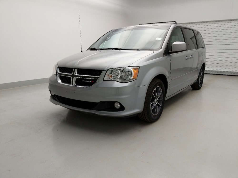 Used 2017 Dodge Grand Caravan Driver Front Bumper